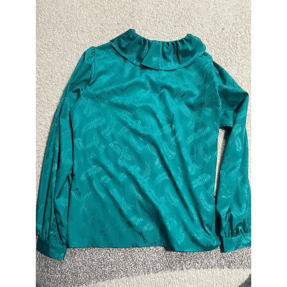 Ship 'N Shore Women's Size 12 Long Sleeve Button Up Ruffle Neck Blouse Green - Picture 2 of 9